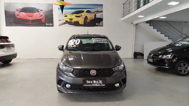 Carro Fiat Argo 2020 Precision 1.8 E.Torq AT6 (Flex)