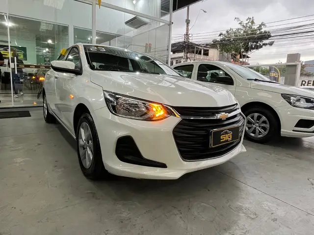 Carro Chevrolet Onix 2023 LT 1.0