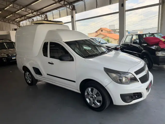 Carro Chevrolet Montana 2013 LS 1.4 (Flex)