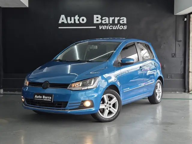 Carro Volkswagen Fox 2015 Comfortline 1.0 TEC (Flex)