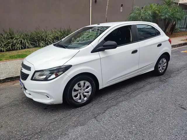 Carro Chevrolet Onix 2019 1.0 Joy SPE/4