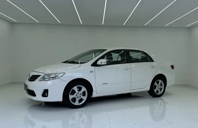 Carro Toyota Corolla 2014 2.0 Dual VVT-i Flex XEi Multi-Drive S