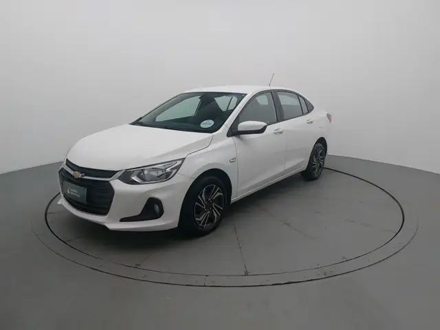 Carro Chevrolet Onix Plus 2024 LT 1.0
