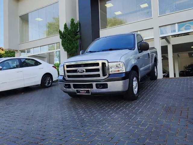 Carro Ford F-250 2008 XLT 4x2 3.9 (Cab Simples)