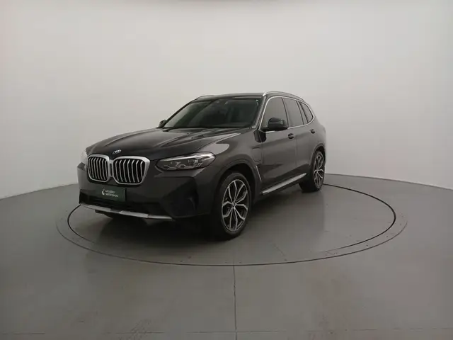 Carro BMW X3 2023 xDrive30e X Line 2.0 Turbo (Aut.) (Híb.)