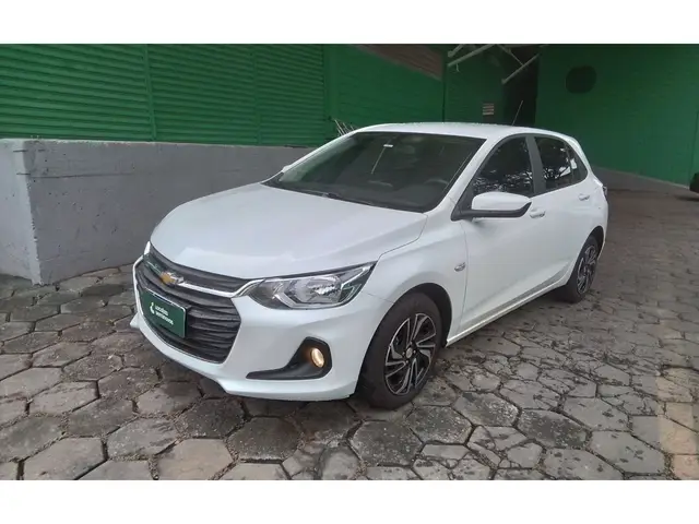 Carro Chevrolet Onix Plus 2025 LT 1.0