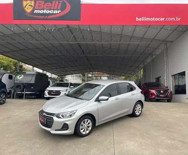 Carro Chevrolet Onix Plus 2023 LT 1.0 Turbo (Aut.)