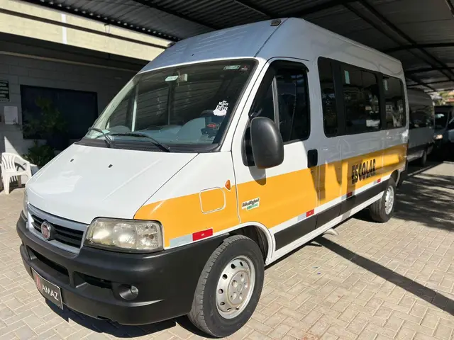 Carro Fiat Ducato 2014 2.3 TDI (Teto Alto) 16L Minibus