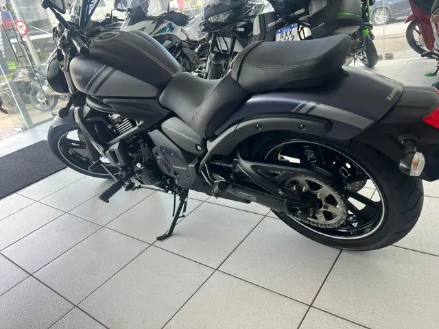 Moto Kawasaki Vulcan 2020 S 650