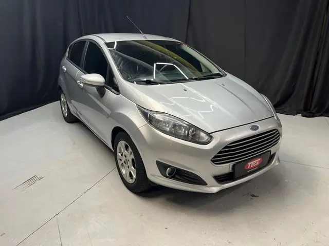 Carro Ford New Fiesta Hatch 2016 New Fiesta SE 1.6 16V