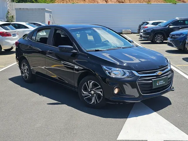 Carro Chevrolet Onix Plus 2025 LT 1.0