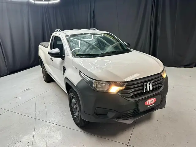 Carro Fiat Strada 2023 Endurance 1.4 Cabine Plus (Flex)
