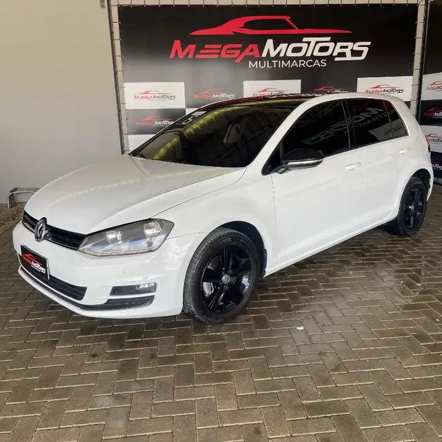 Carro Volkswagen Golf 2015 Comfortline 1.4 TSi