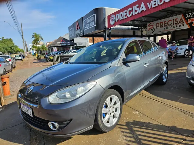 Carro Renault Fluence 2012 2.0 16V Privilege (Aut) (Flex)