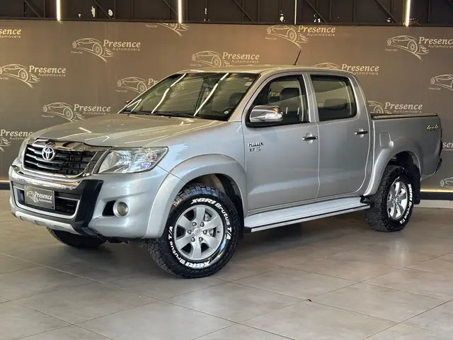 Carro Toyota Hilux Cabine Dupla 2013 Hilux 2.7 SRV CD 4x4 (Flex) (Aut)