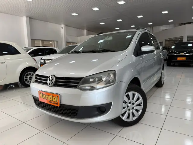 Carro Volkswagen SpaceFox 2011 1.6 8V (Flex)