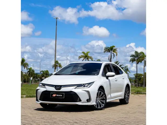 Carro Toyota Corolla 2023 Altis Hybrid Premium 1.8 Flex