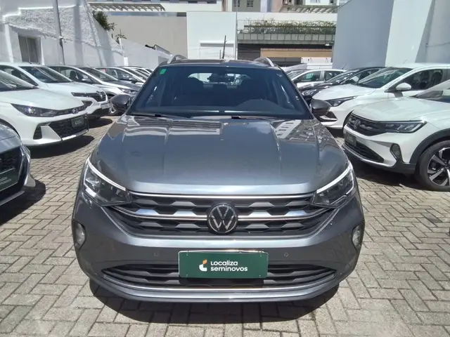 Carro Volkswagen Nivus 2023 Highline 200 TSI