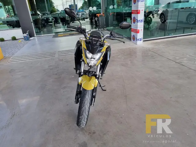 Moto Honda CB 300F Twister 2023 (ABS)