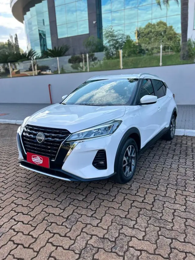 Carro Nissan Kicks 2023 Sense 1.6 (Flex) (Aut)