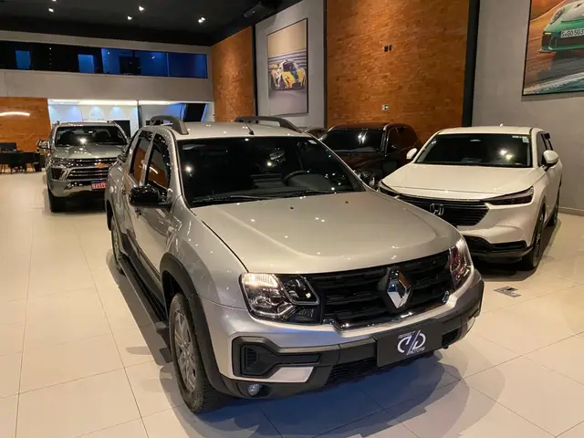 Carro Renault Oroch 2024 Intense 1.6 (Flex)