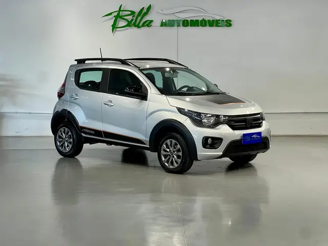 Carro Fiat Mobi 2024 Trekking 1.0