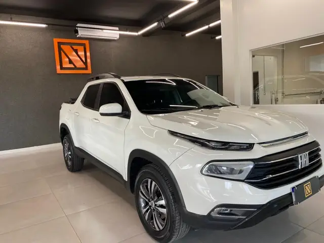 Carro Fiat Toro 2023 Freedom 2.0 16V 4x4 TB Diesel Aut.
