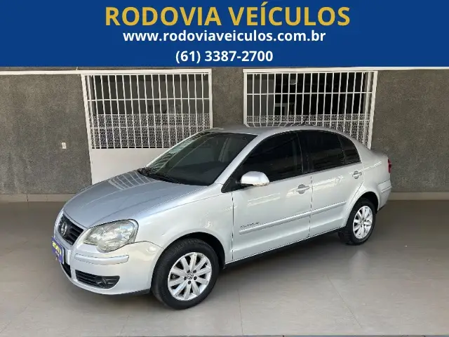 Carro Volkswagen Polo Sedan 2010 Comfortline 1.6 8V (Flex)