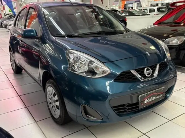 Carro Nissan March 2015 1.0 16V (Flex)