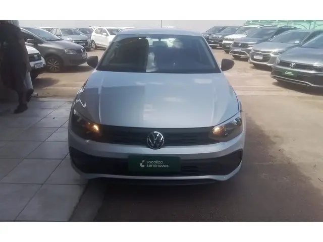 Carro Volkswagen Polo 2025 Track 1.0 Flex 12V 5p