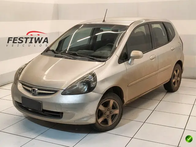 Carro Honda Fit 2008 LX 1.4