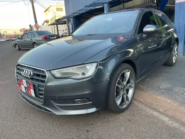 Carro Audi A3 Sportback 2014 Ambition