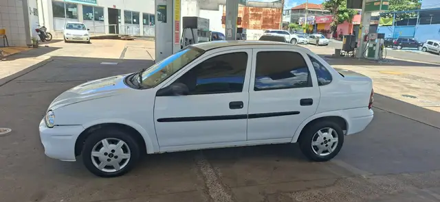Carro Chevrolet Classic 2006 Corsa Sedan  Life 1.0 VHC
