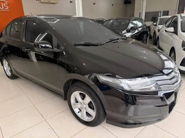 Carro Honda City 2010 LX 1.5 16V (flex)
