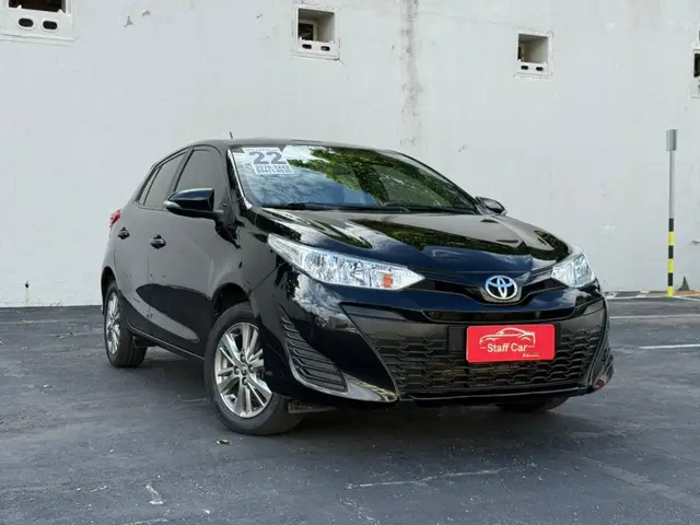 Carro Toyota Yaris Sedan 2022 1.5 XL Plus Connect CVT (Flex)