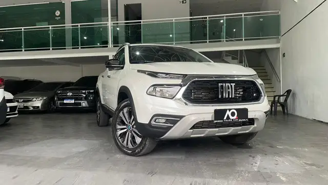 Carro Fiat Toro 2024 Volcano 2.0