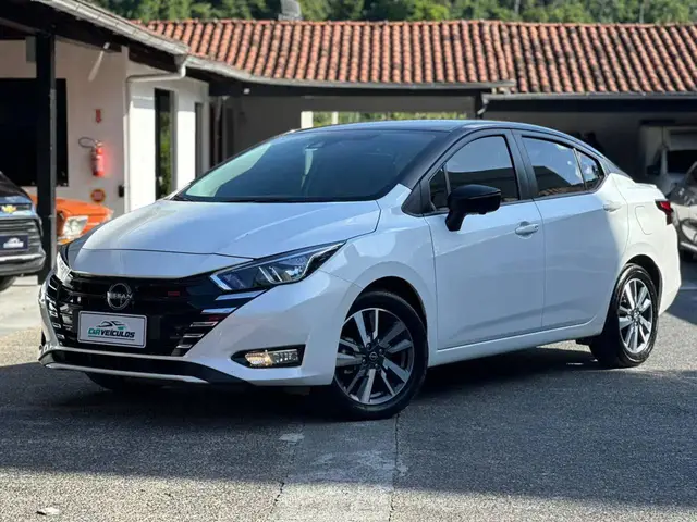 Carro Nissan Versa 2025 SR 1.6 16V Flex (Aut.)