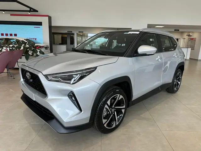 Carro Toyota Yaris Cross 2026 XRX 1.5 16V 5p Aut.