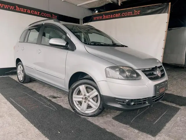 Carro Volkswagen SpaceFox 2010 Trend 1.6 8V (Flex)