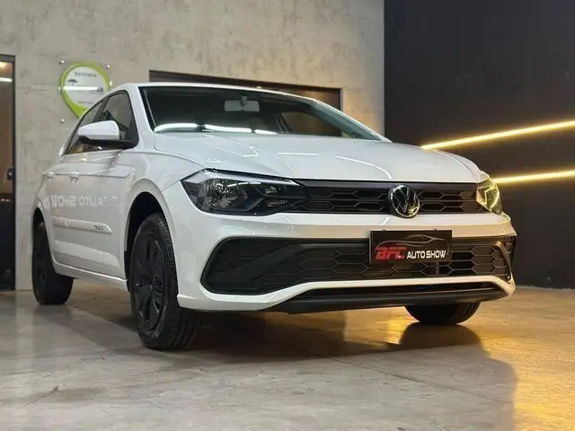 Carro Volkswagen Polo 2024 Track 1.0 Flex 12V 5p