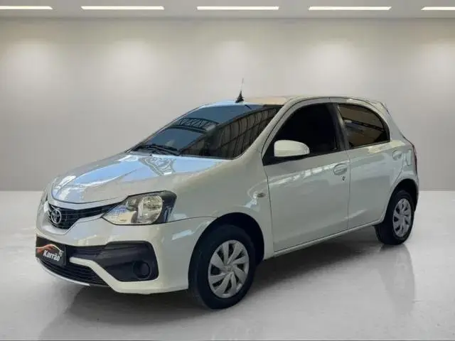 Carro Toyota Etios 2018 XS 1.5 (Aut) (Flex)