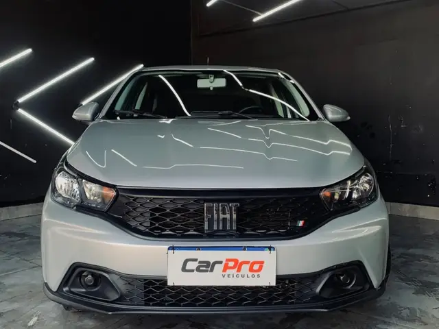 Carro Fiat Argo 2025 Drive 1.0
