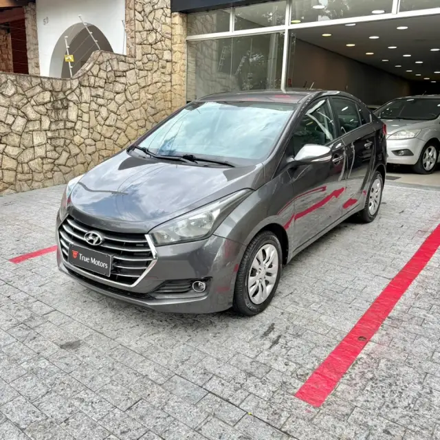Carro Hyundai HB20S 2017 1.6 Comfort Plus (Aut) (Flex)