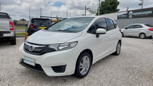 Carro Honda Fit 2015 1.5 16v LX CVT (Flex)