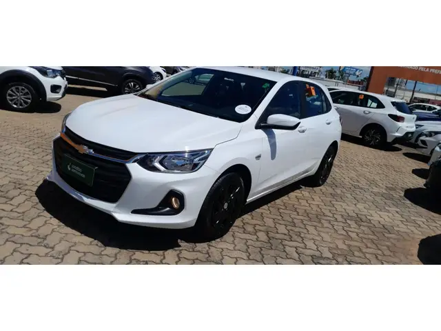 Carro Chevrolet Onix Plus 2025 LT 1.0