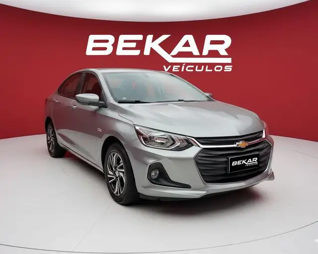Carro Chevrolet Onix Plus 2024 LT 1.0