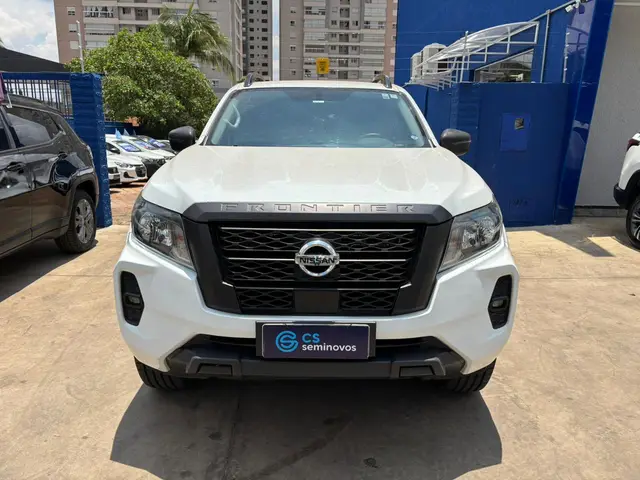 Carro Nissan Frontier 2023 2.3 TD CD Attack 4x4