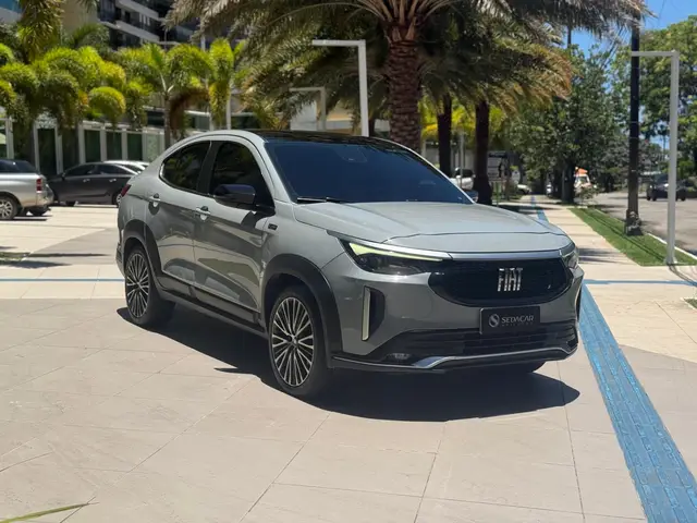 Carro Fiat Fastback 2025 Limited Edition