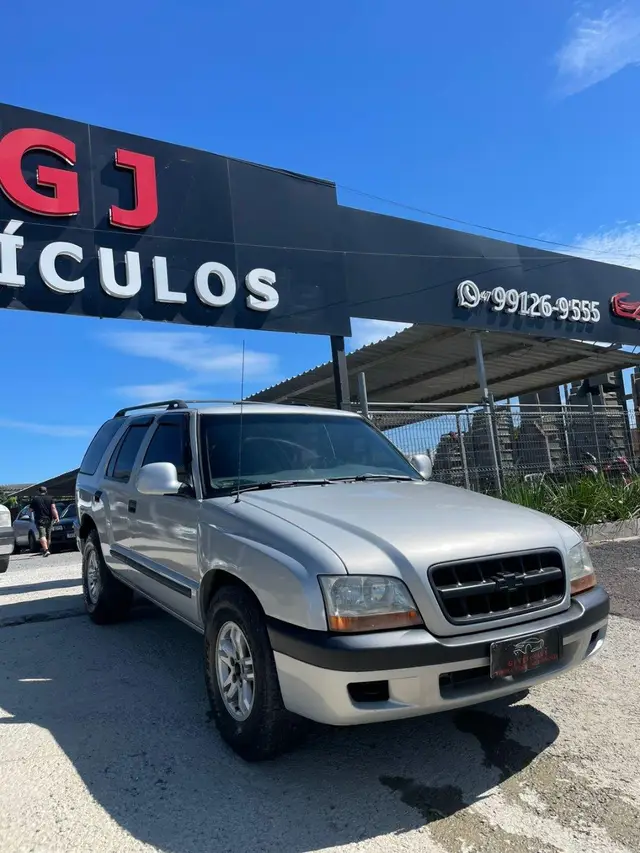 Carro Chevrolet Blazer 2002 DLX 4x2 2.8