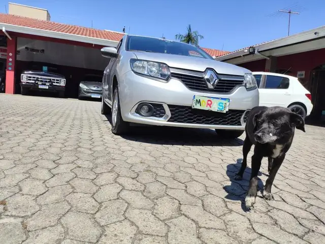 Carro Renault Sandero 2015 Dynamique 1.6 8V Easy-r (Flex)